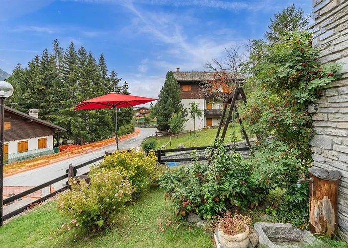 Cozy In Ayas With Kitchenette Apartment *